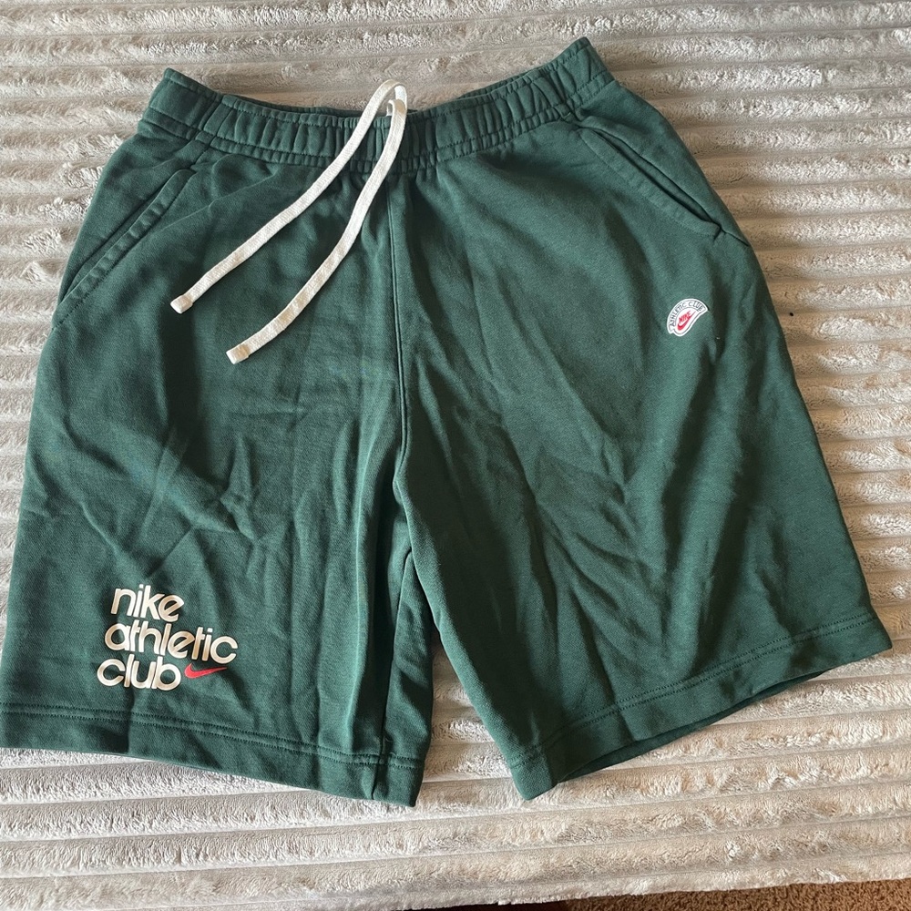 Nike Green Athletic Shorts with Elastic Waistband